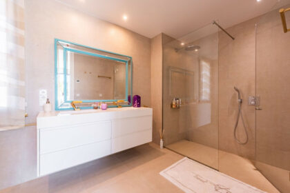 4155b203fdfbef5a65bed3cac76167a4 - 15