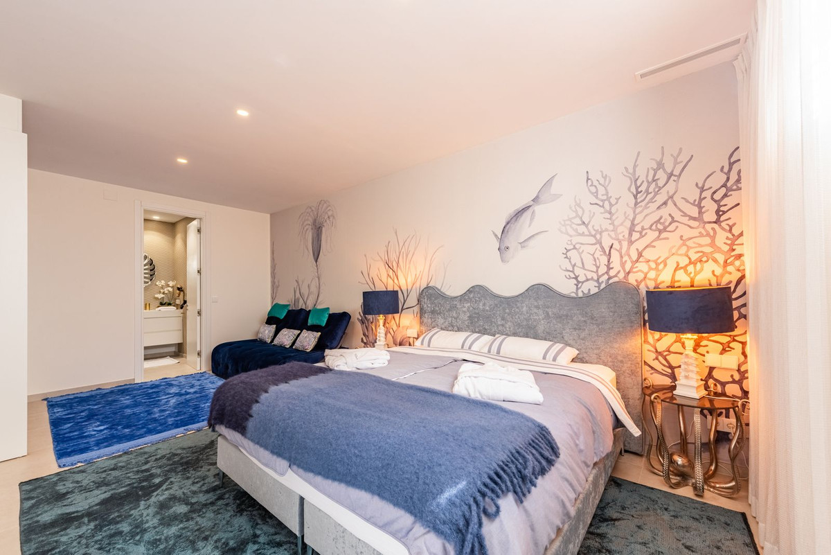 4155b203fdfbef5a65bed3cac76167a4 - 33