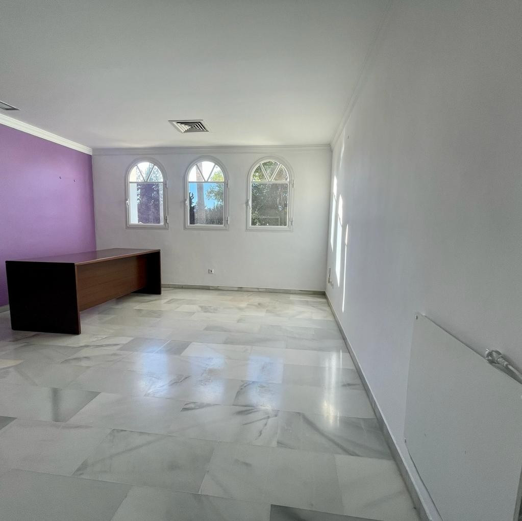 41db8836cba0e803b1df3af201a07d79 - 11