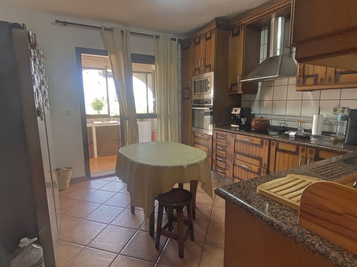 45e48118d29ccbb8a96cc081afc4f7ae - 4