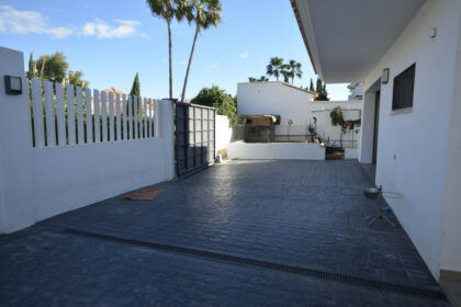 465804b1815539b9c92977d1f301d6c1 - 28