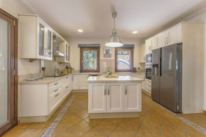 466fab9751c02102f5da4e5f3b653b8c - 6