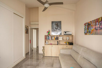 48588e06d18418b551cb16c5245c580c - 11