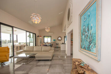 48588e06d18418b551cb16c5245c580c - 13