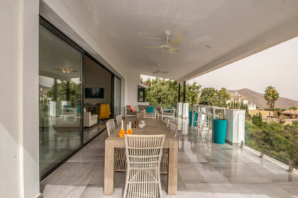 48588e06d18418b551cb16c5245c580c - 8