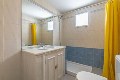 4b0c6a2b24a8541e7246c5ddee79c4ee - 11