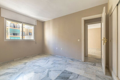 4b0c6a2b24a8541e7246c5ddee79c4ee - 13