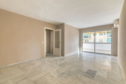 4b0c6a2b24a8541e7246c5ddee79c4ee - 3