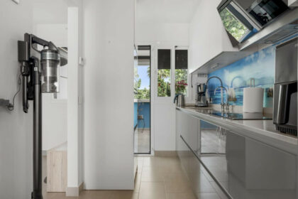 4bc4089c663ffcaa0f0e0e68abc4185c - 18