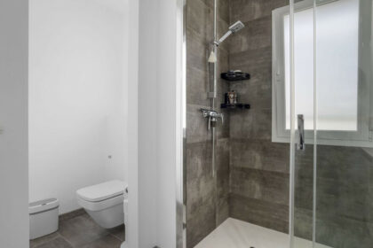 4bc4089c663ffcaa0f0e0e68abc4185c - 5