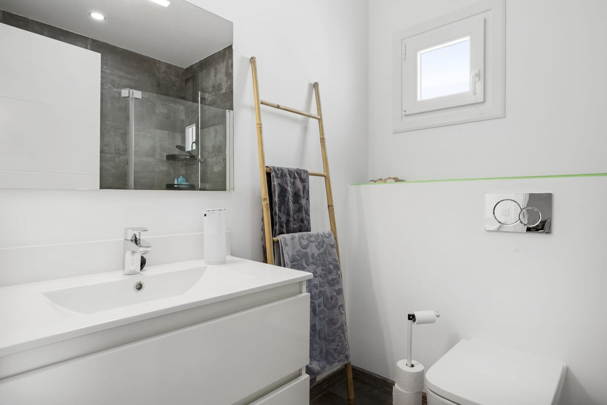 4bc4089c663ffcaa0f0e0e68abc4185c - 9