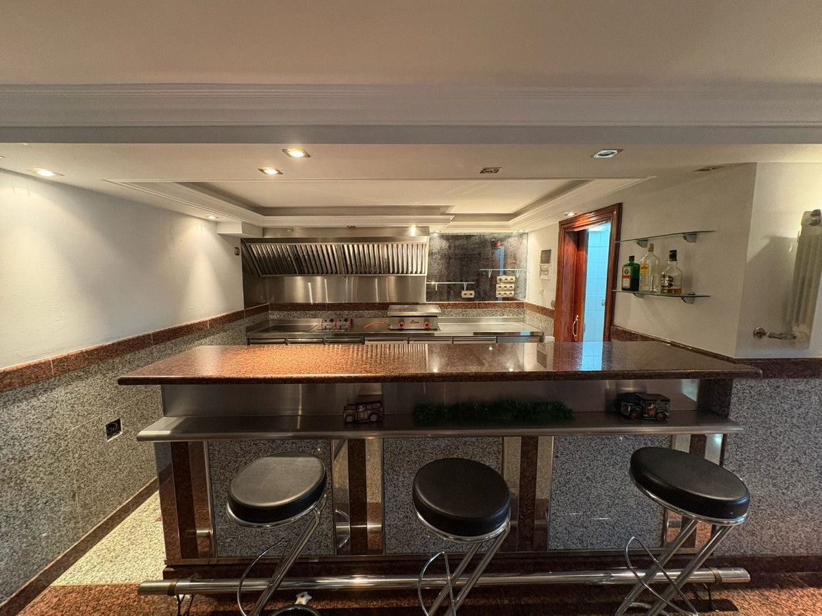 4c4f65cd2b5f28e28e15e41fb8f26487 - 48