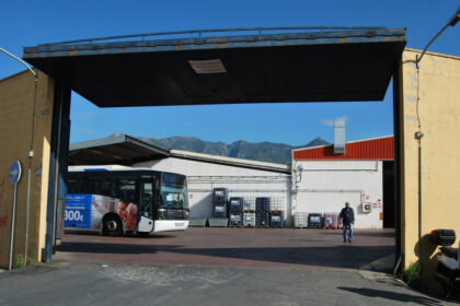 4ccda0afe1471cd57333a2f65093c577 - 1