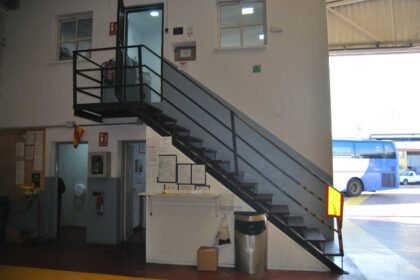 4ccda0afe1471cd57333a2f65093c577 - 11