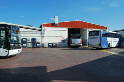 4ccda0afe1471cd57333a2f65093c577 - 2