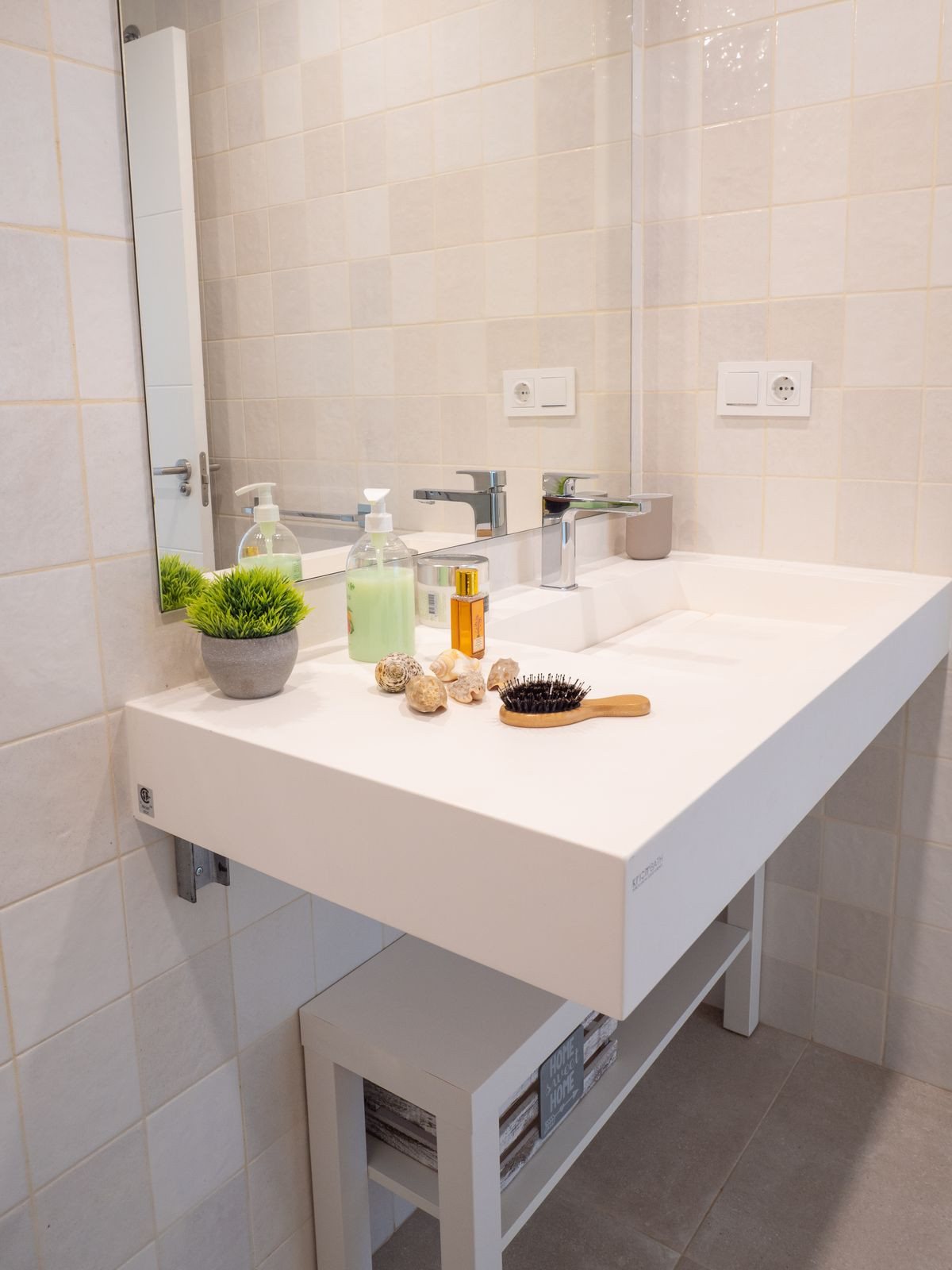 4efbab3963751b5964b8c6d909ed364f - 5