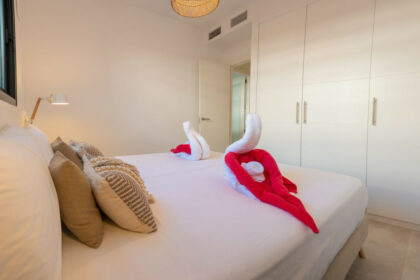 4efbab3963751b5964b8c6d909ed364f - 9