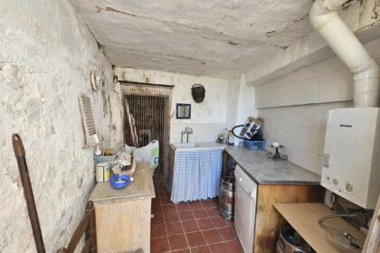 4f9eb275b4470824ce046e27f78b7feb - 7