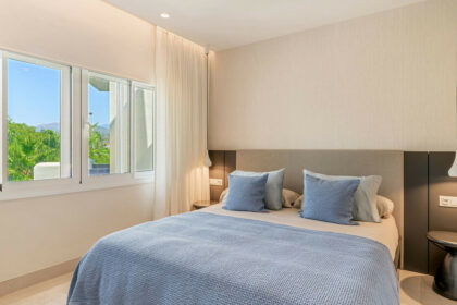 50ef83cc9f7050ab0180c5e711ce4078 - 25