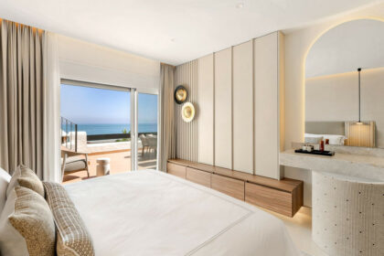 50ef83cc9f7050ab0180c5e711ce4078 - 38