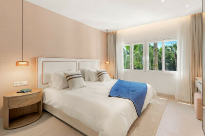 50ef83cc9f7050ab0180c5e711ce4078 - 42