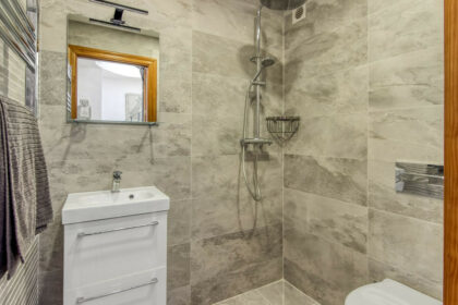 5115d2b53764f858b60c0d8638a82493 - 13