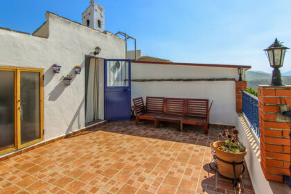 5115d2b53764f858b60c0d8638a82493 - 7