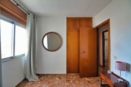 53bebf544fb8508eea123eac6dbb960b - 19