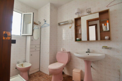 53bebf544fb8508eea123eac6dbb960b - 21