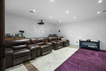54019e5a29723007ceadc3dfff94ea7c - 26