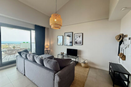 56182ff6a5cc91e2479a55d2a7b8657b - 18