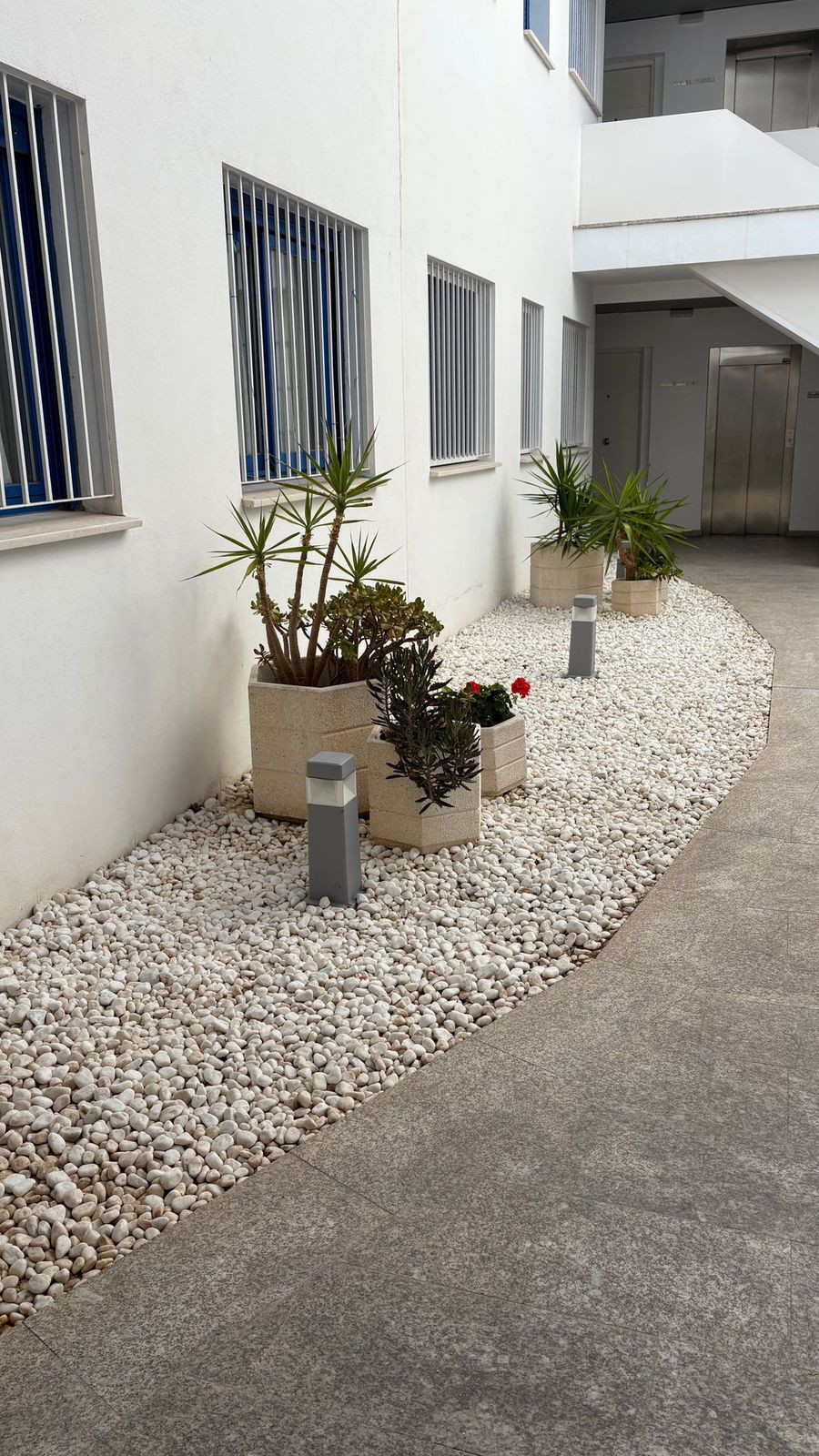 562918e72b0bf819327c6c568b531fb9 - 14