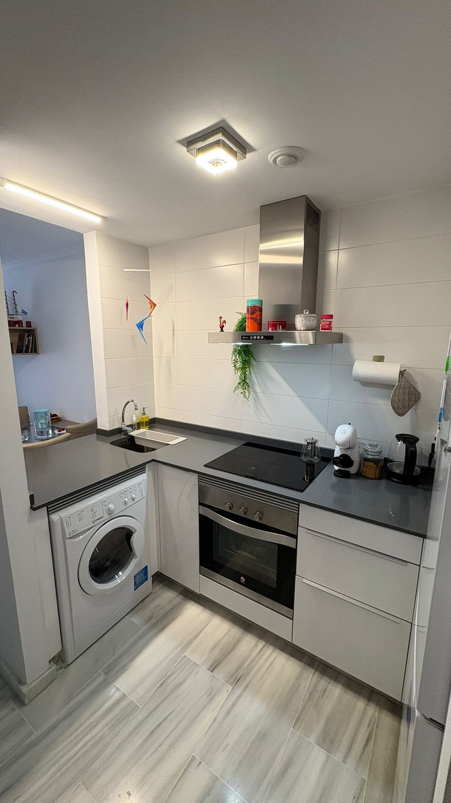 562918e72b0bf819327c6c568b531fb9 - 5