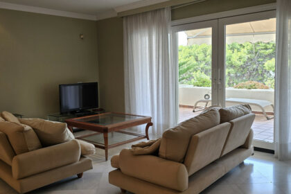 5a035fab2b2db3170018686eab69d9c9 - 13