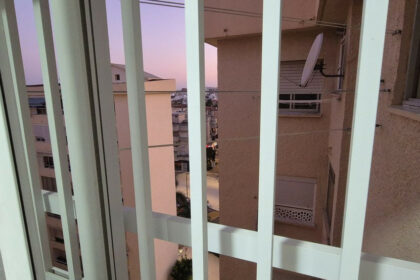 5a835bd6414d974a5a85cd632c2dc2f5 - 10