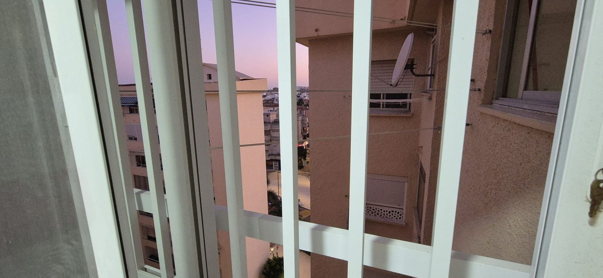 5a835bd6414d974a5a85cd632c2dc2f5 - 10