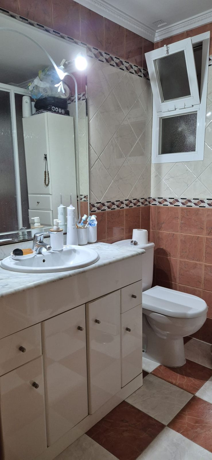 5a835bd6414d974a5a85cd632c2dc2f5 - 12