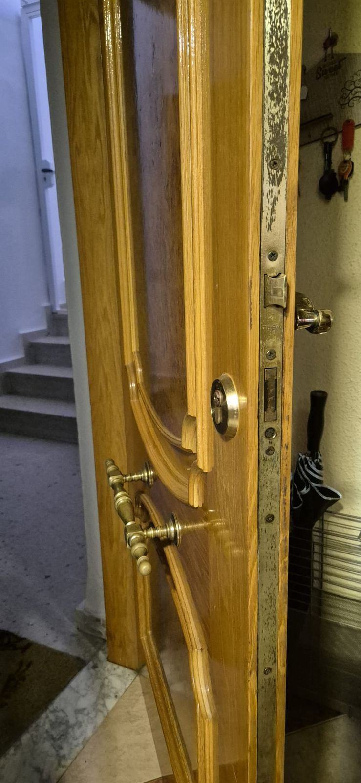 5a835bd6414d974a5a85cd632c2dc2f5 - 7