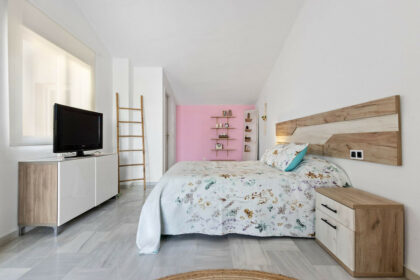 5aac084f772d64c605c7d2481d08e1d4 - 13