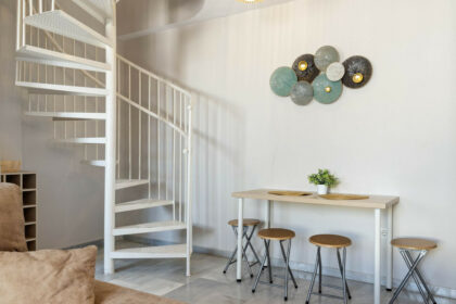 5aac084f772d64c605c7d2481d08e1d4 - 23