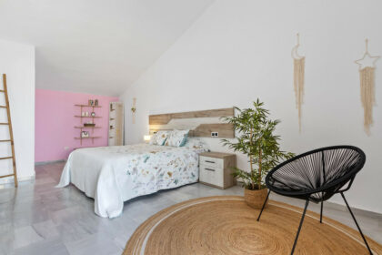 5aac084f772d64c605c7d2481d08e1d4 - 7