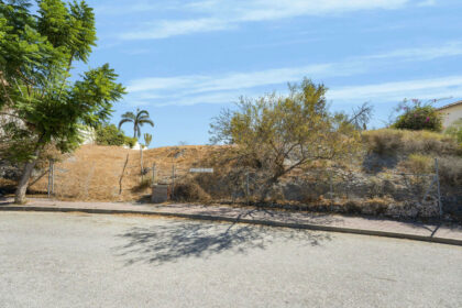 5b5744d0a1a3c65d283c137bad8f2645 - 8