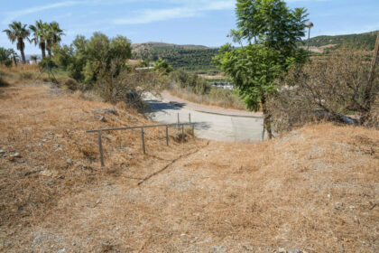 5b5744d0a1a3c65d283c137bad8f2645 - 9