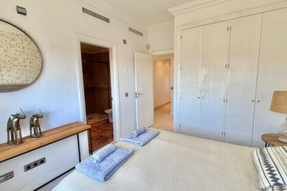 5b6a6ab10e0034af36c7036d434051dd - 15