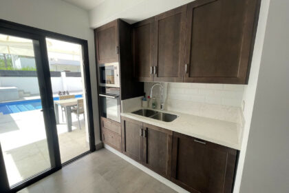 60016d1d6cbfa3ae4673ce2040b55228 - 16