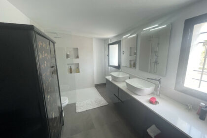 60016d1d6cbfa3ae4673ce2040b55228 - 28