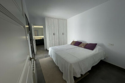 60016d1d6cbfa3ae4673ce2040b55228 - 32