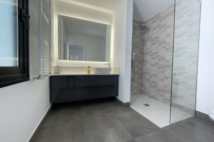 60016d1d6cbfa3ae4673ce2040b55228 - 34