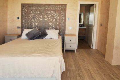 61d61dbb70170051b36baa85ac0dc9a0 - 12