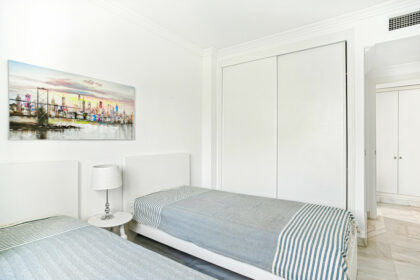 62996cb25d2494333fe54f52a621e5c7 - 15